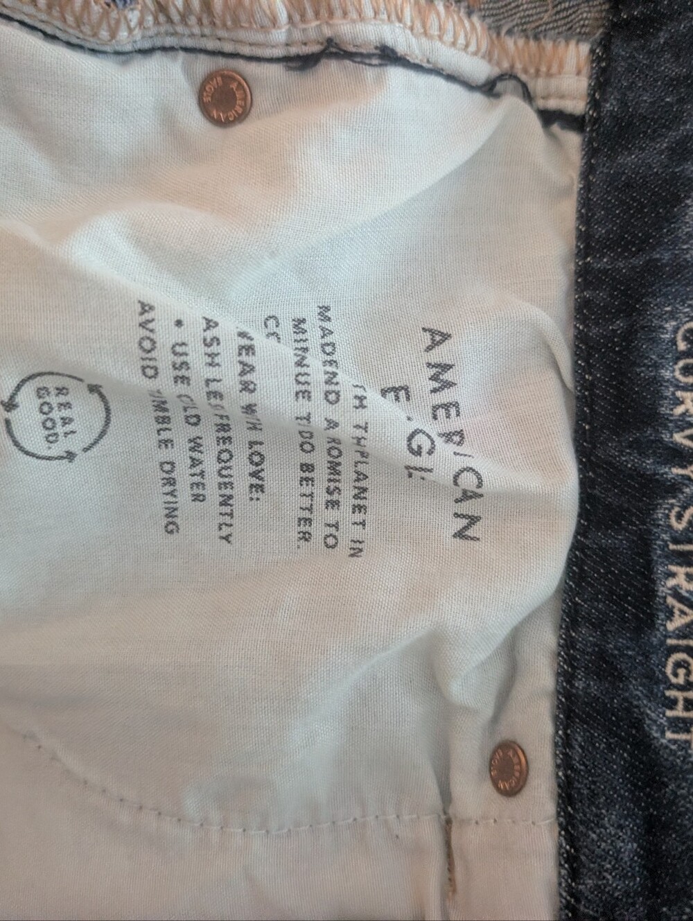 Women's American Eagle Curvy Straight Jeans - Picture 4 of 5